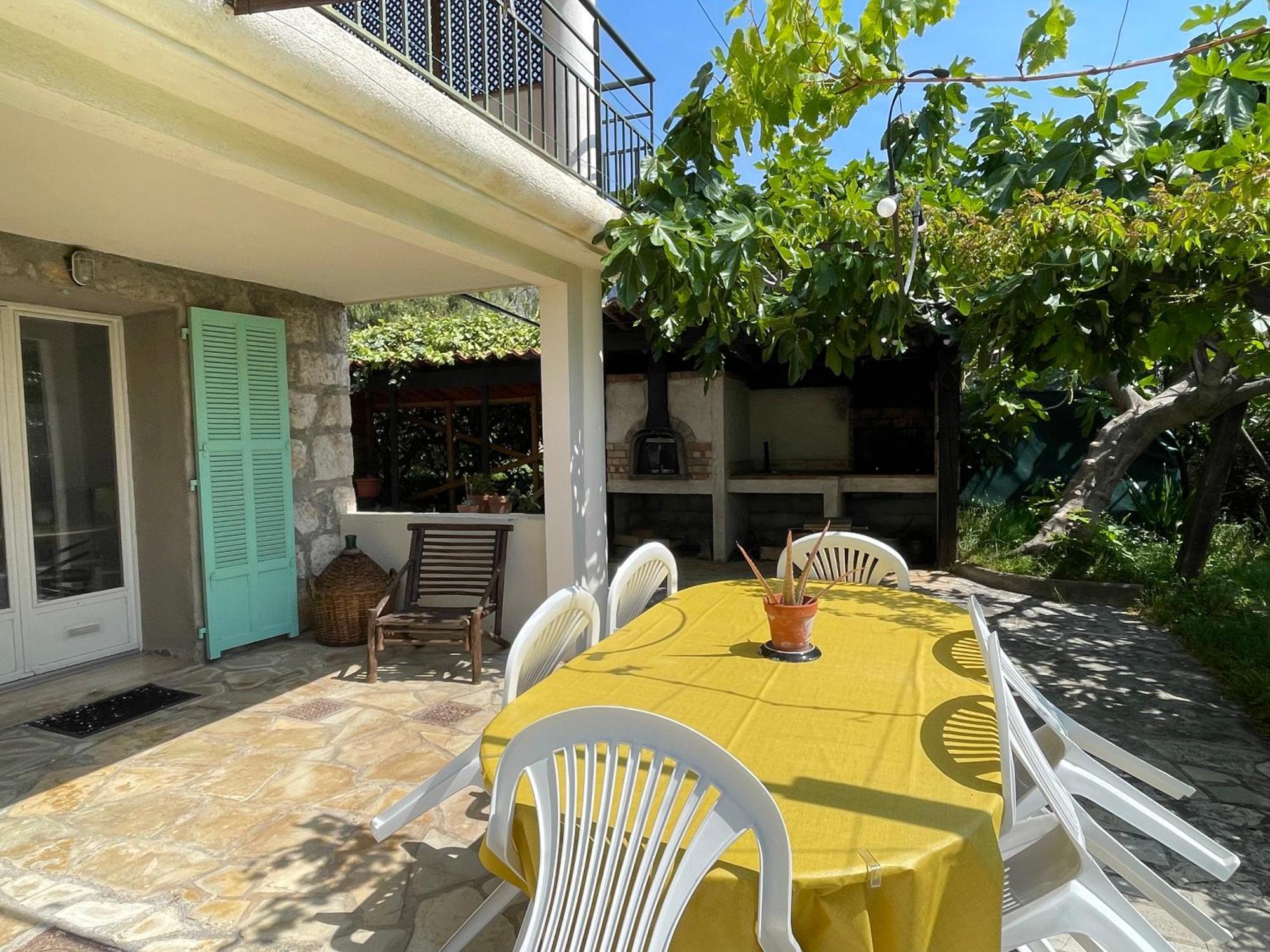 Bas De Villa Avec Acces Piscine Pres De Nice Cannes Monaco Carros Exterior photo